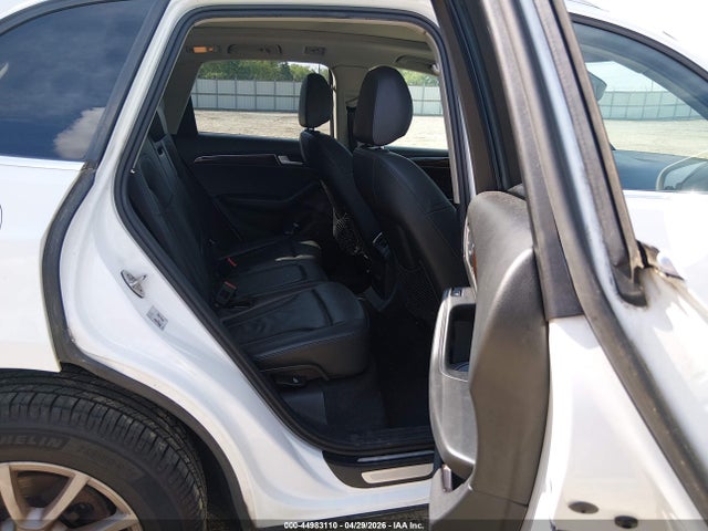 Audi Q5 2.0t Premium