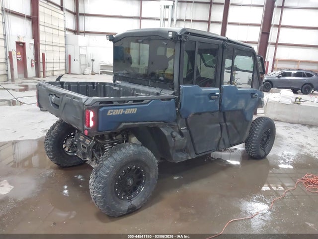 Can-Am Defender Max