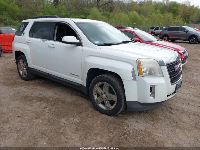Salvage GMC Terrain Image