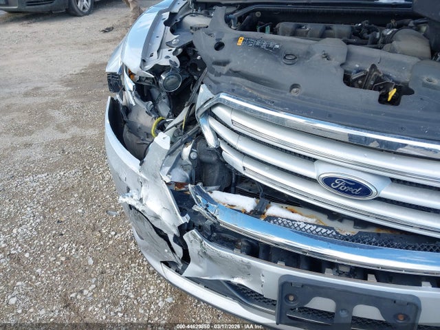 Ford Taurus Limited