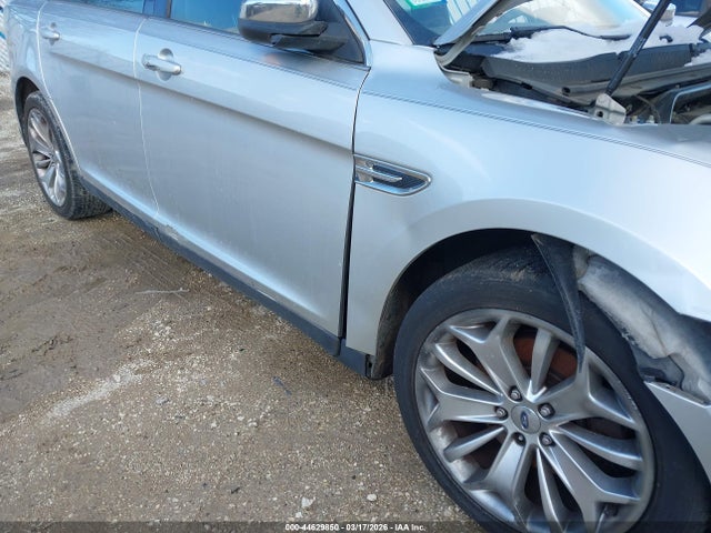 Ford Taurus Limited