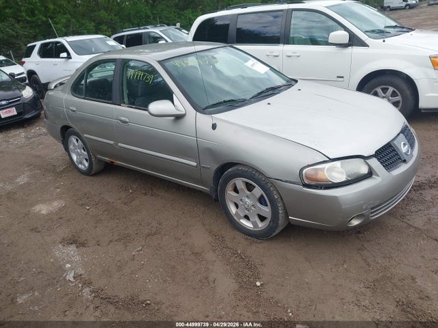Salvage Nissan Sentra Image