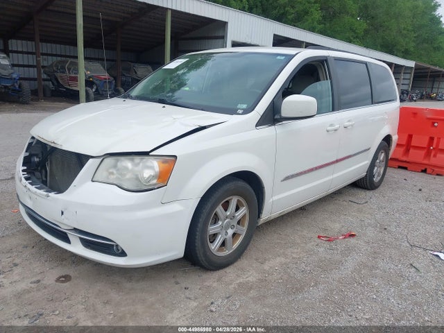 Chrysler Town & Country Touring
