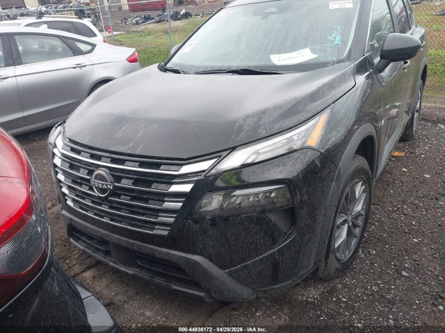 Nissan Rogue S Fwd