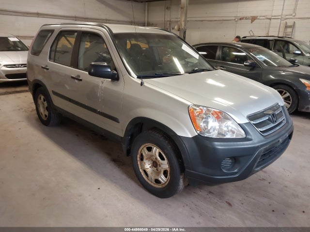 Salvage Honda CR-V Image