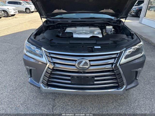 Lexus LX 570