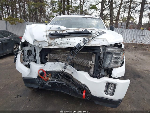 General Motors Sierra 2500HD 4wd  Standard Bed At4