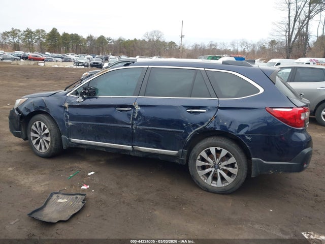 Subaru Outback 2.5i Touring