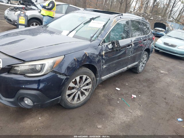 Subaru Outback 2.5i Touring