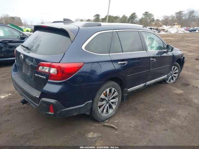 Subaru Outback 2.5i Touring
