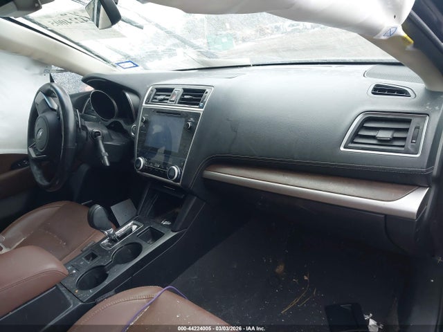Subaru Outback 2.5i Touring
