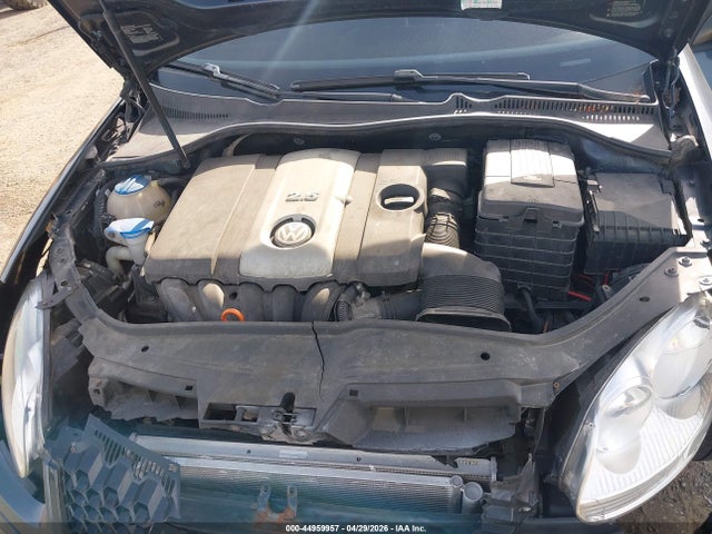 Volkswagen Jetta S