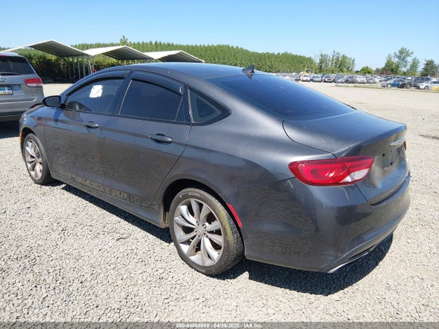 Chrysler 200 S