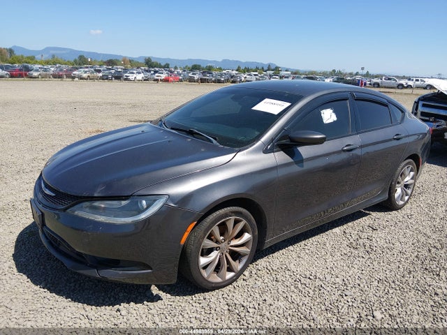 Chrysler 200 S