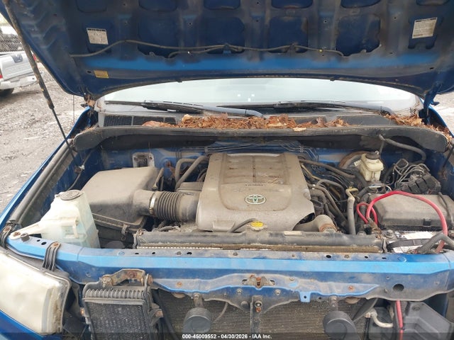 Toyota Tundra Base 5.7l V8