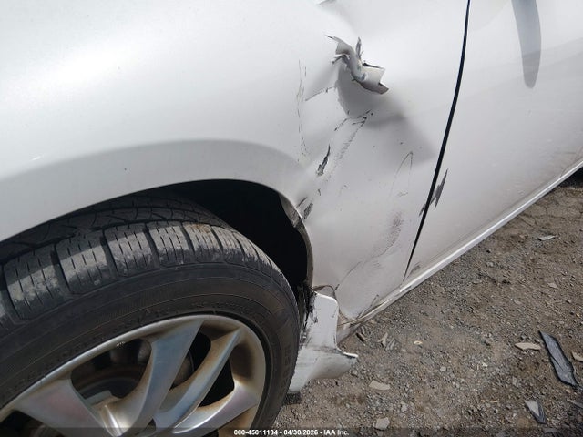 INFINITI G37 Journey