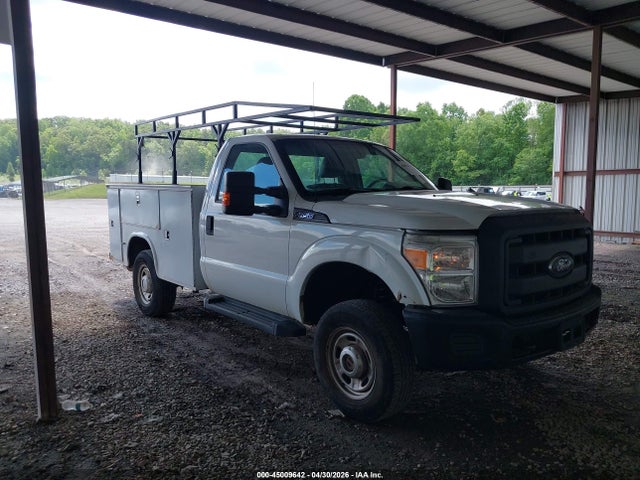 Salvage Ford F-350 Image