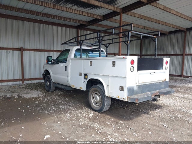 Ford F-350 Xl