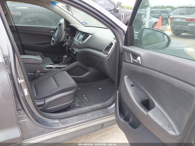 Hyundai TUCSON Se