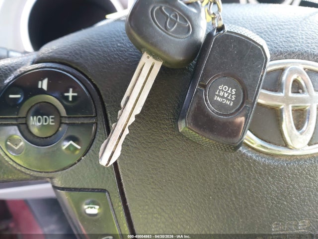 Toyota Tundra Limited 5.7l V8