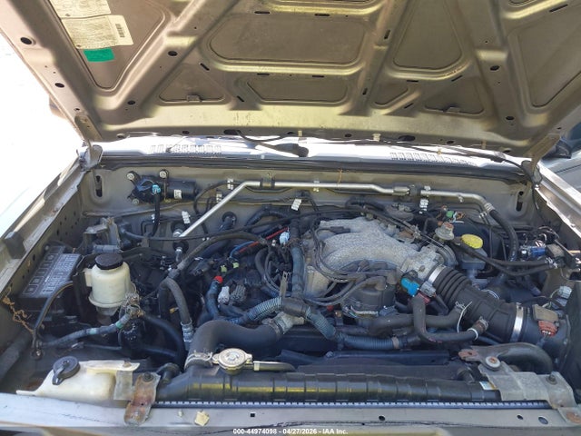 Nissan Frontier Xe-v6