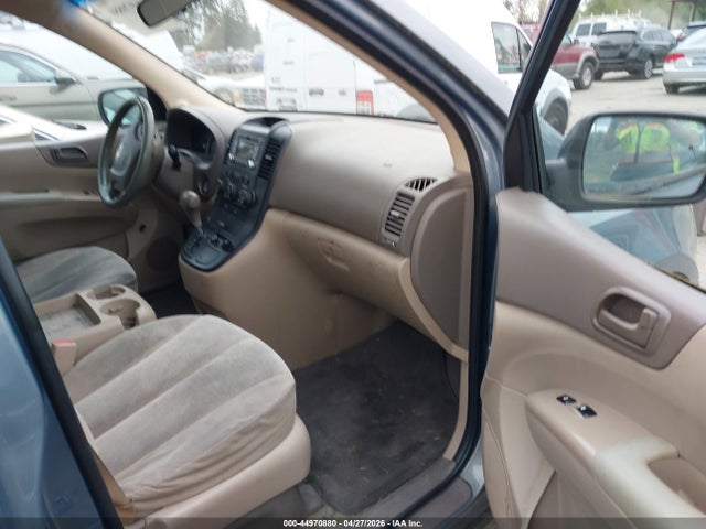 Kia Sedona Lx