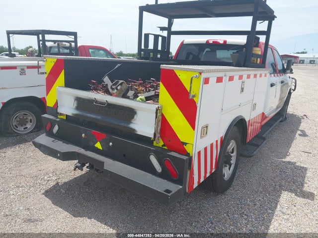 Ram 2500 Tradesman  4x2 8' Box