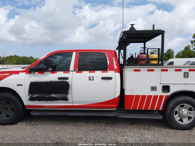 Ram 2500 Tradesman  4x2 8' Box