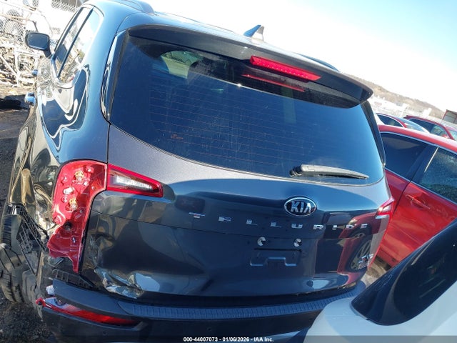 Kia Telluride S