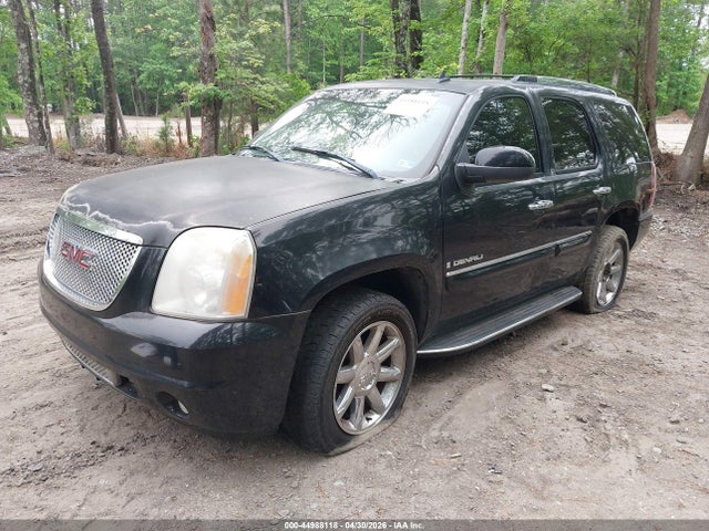 GMC Yukon Denali