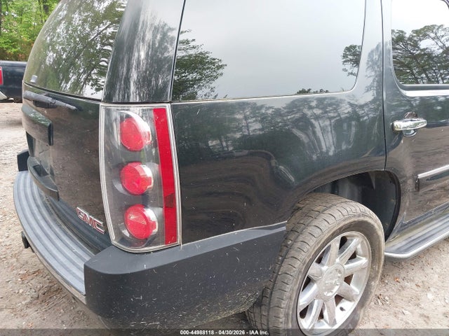 GMC Yukon Denali