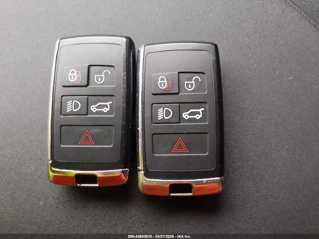 Land Rover Discovery Se