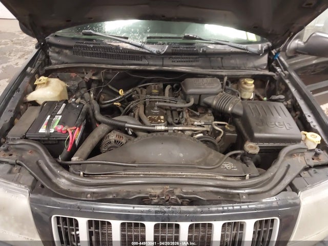 Jeep Grand Cherokee Laredo