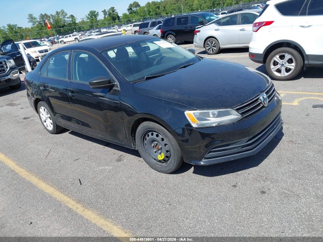 Salvage Volkswagen Jetta Image
