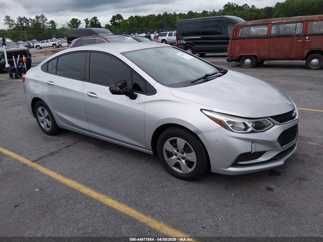 Salvage Chevrolet Cruze Image