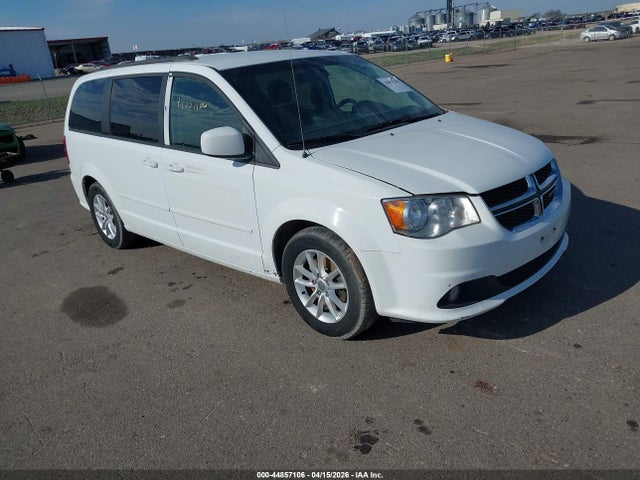 Salvage Dodge Grand Caravan Image