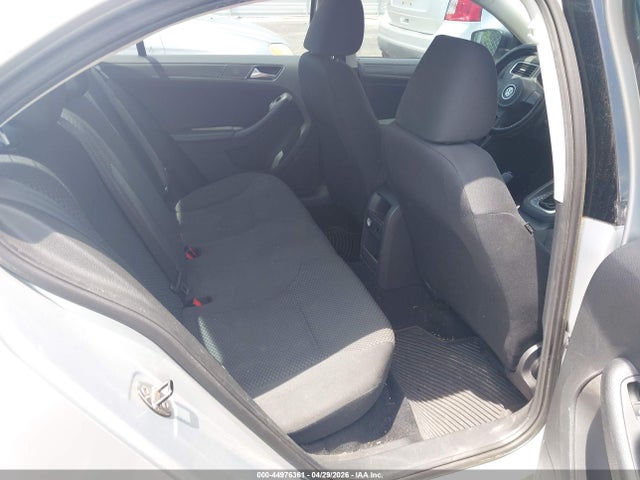 Volkswagen Jetta 2.0l S