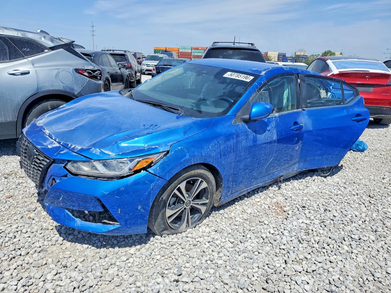 Salvage Nissan Sentra Image