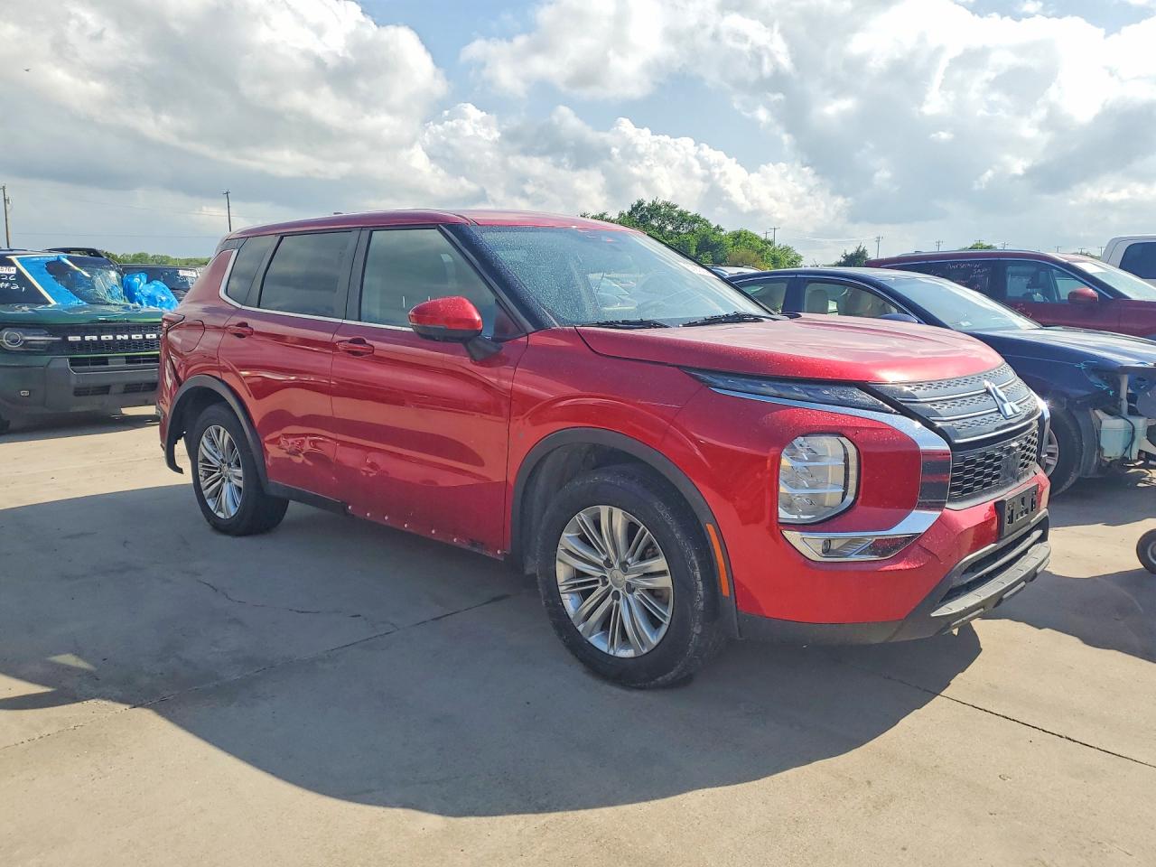 Mitsubishi Outlander Es