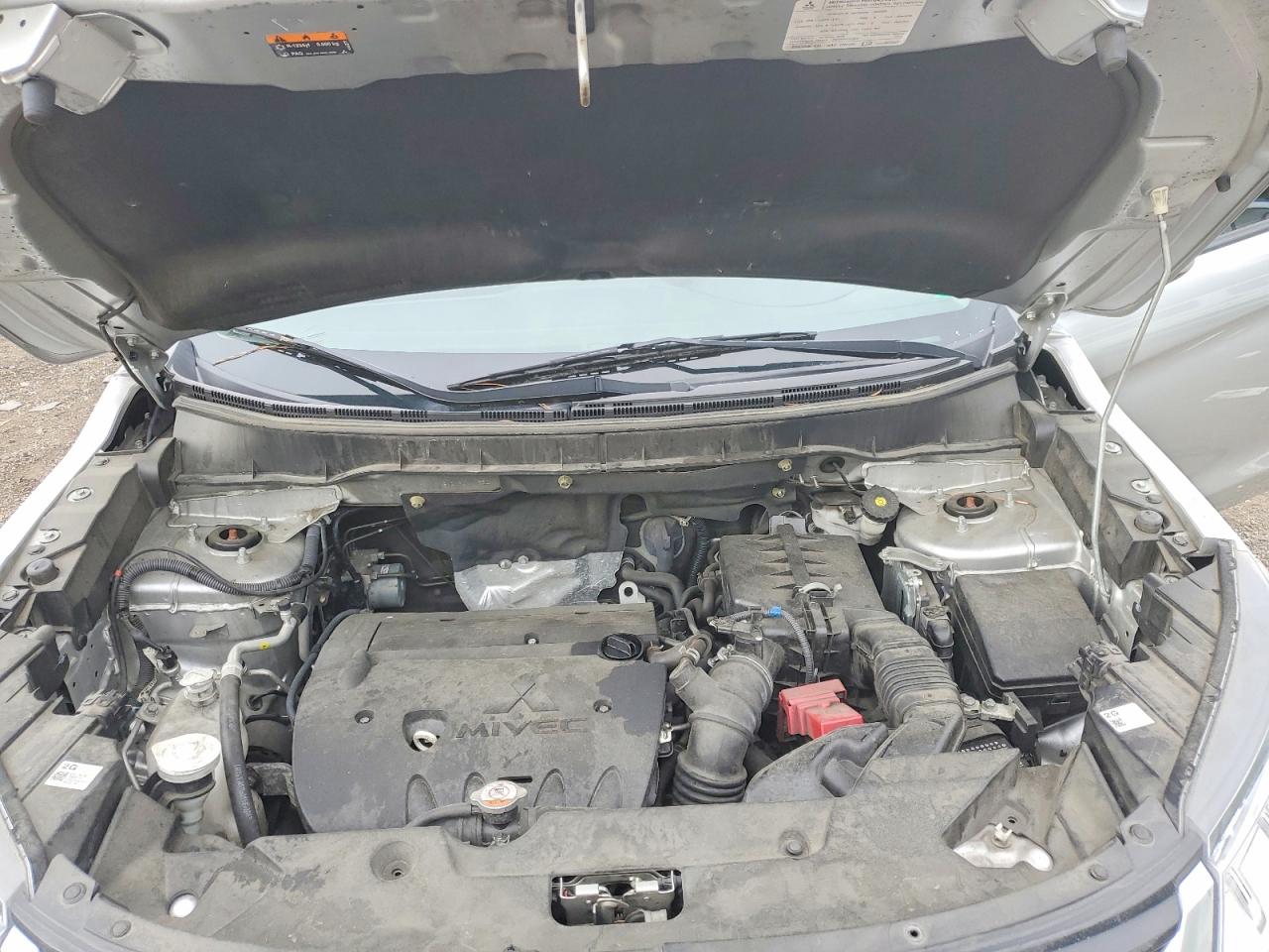 Mitsubishi Outlander S