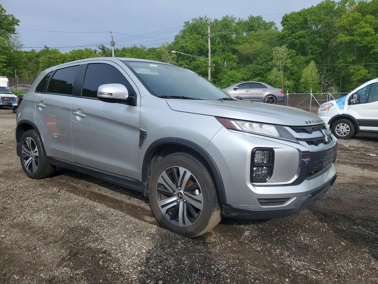 Mitsubishi Outlander S