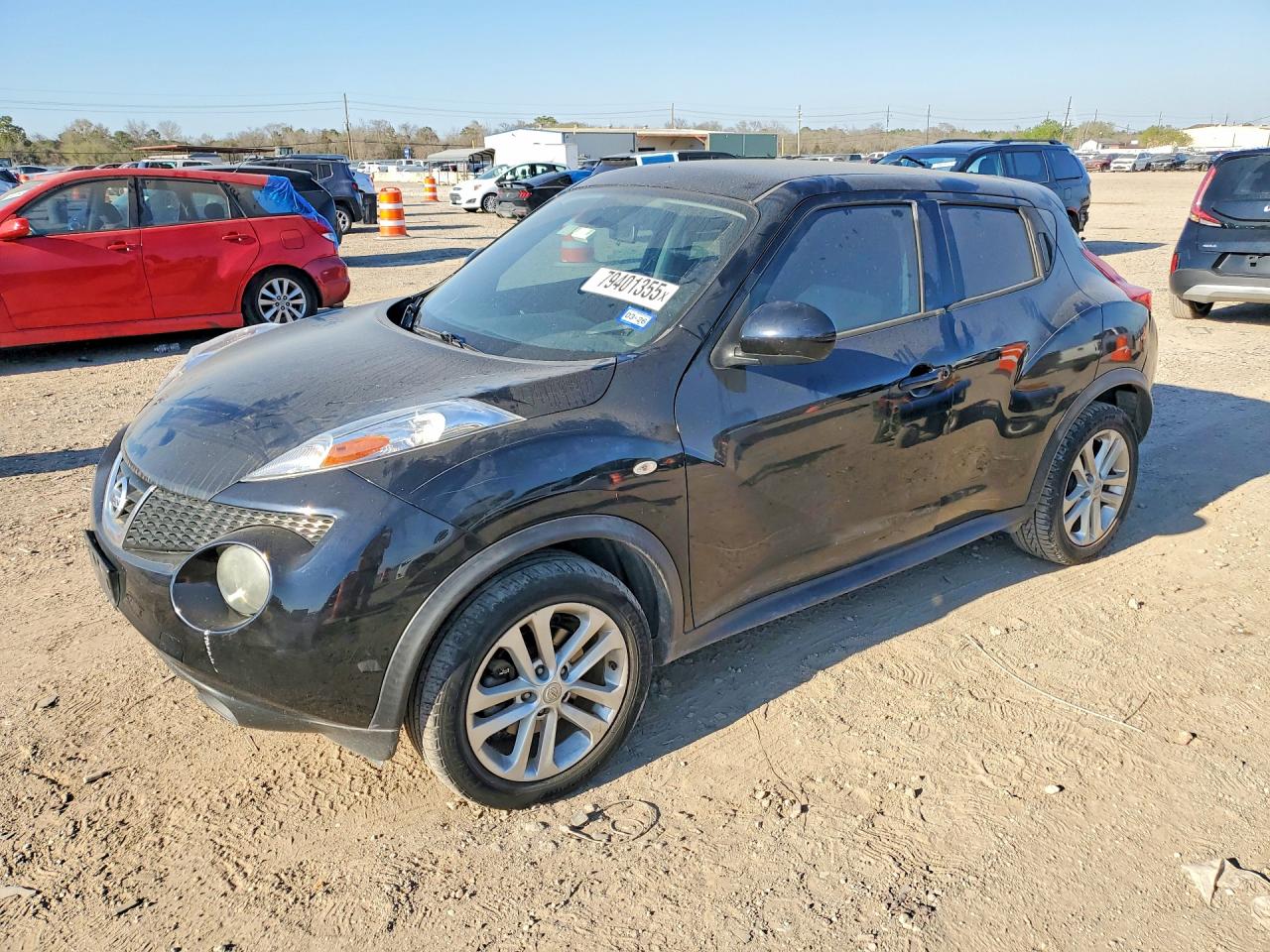 Salvage Nissan JUKE Image