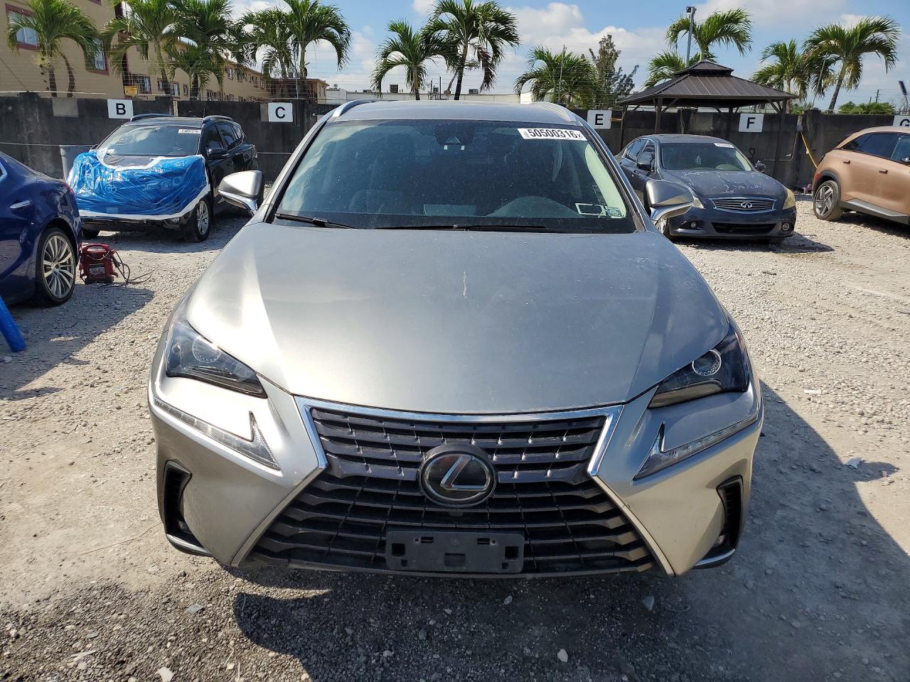 Lexus NX Base