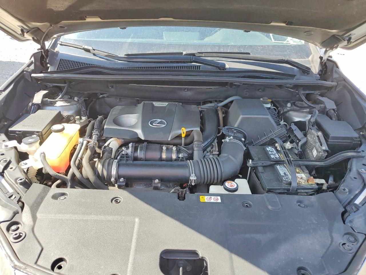 Lexus NX Base