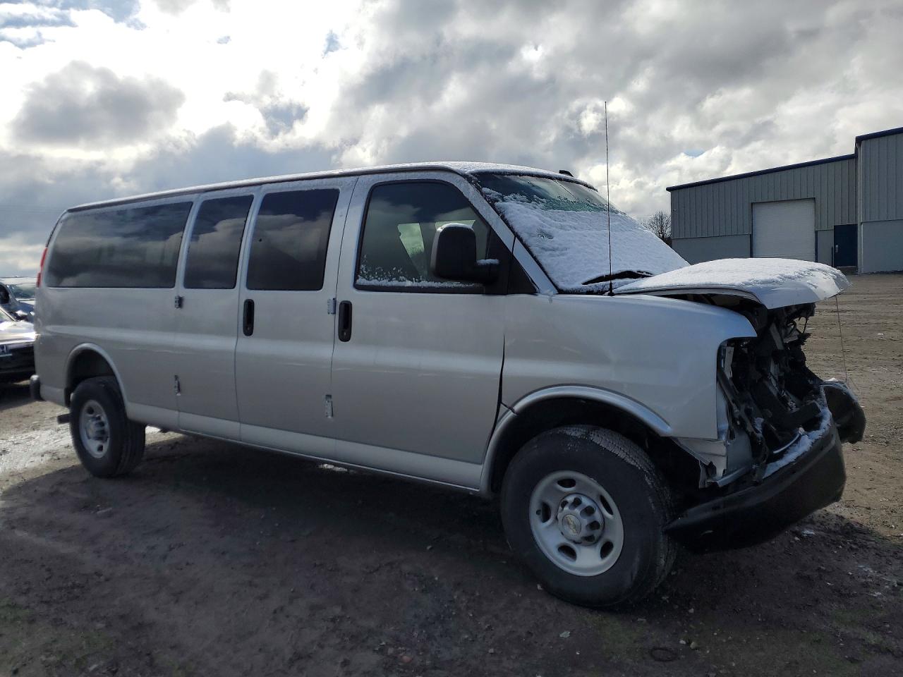 Chevrolet Express Ls