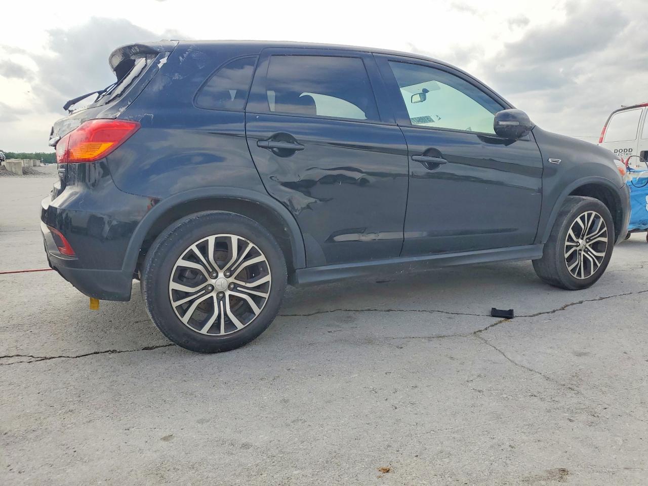 Mitsubishi Outlander Es