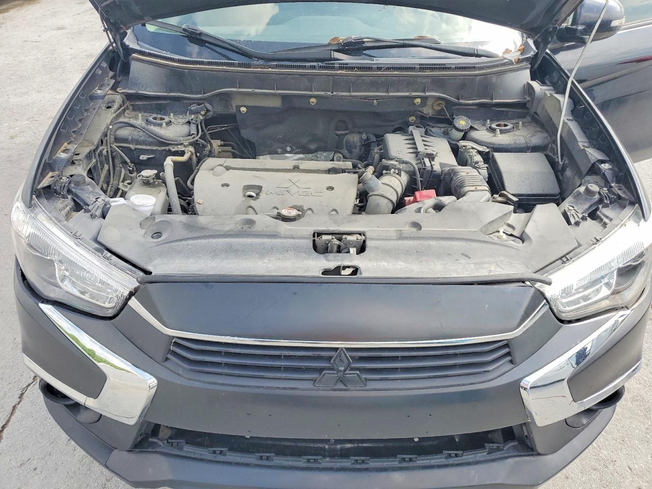 Mitsubishi Outlander Es