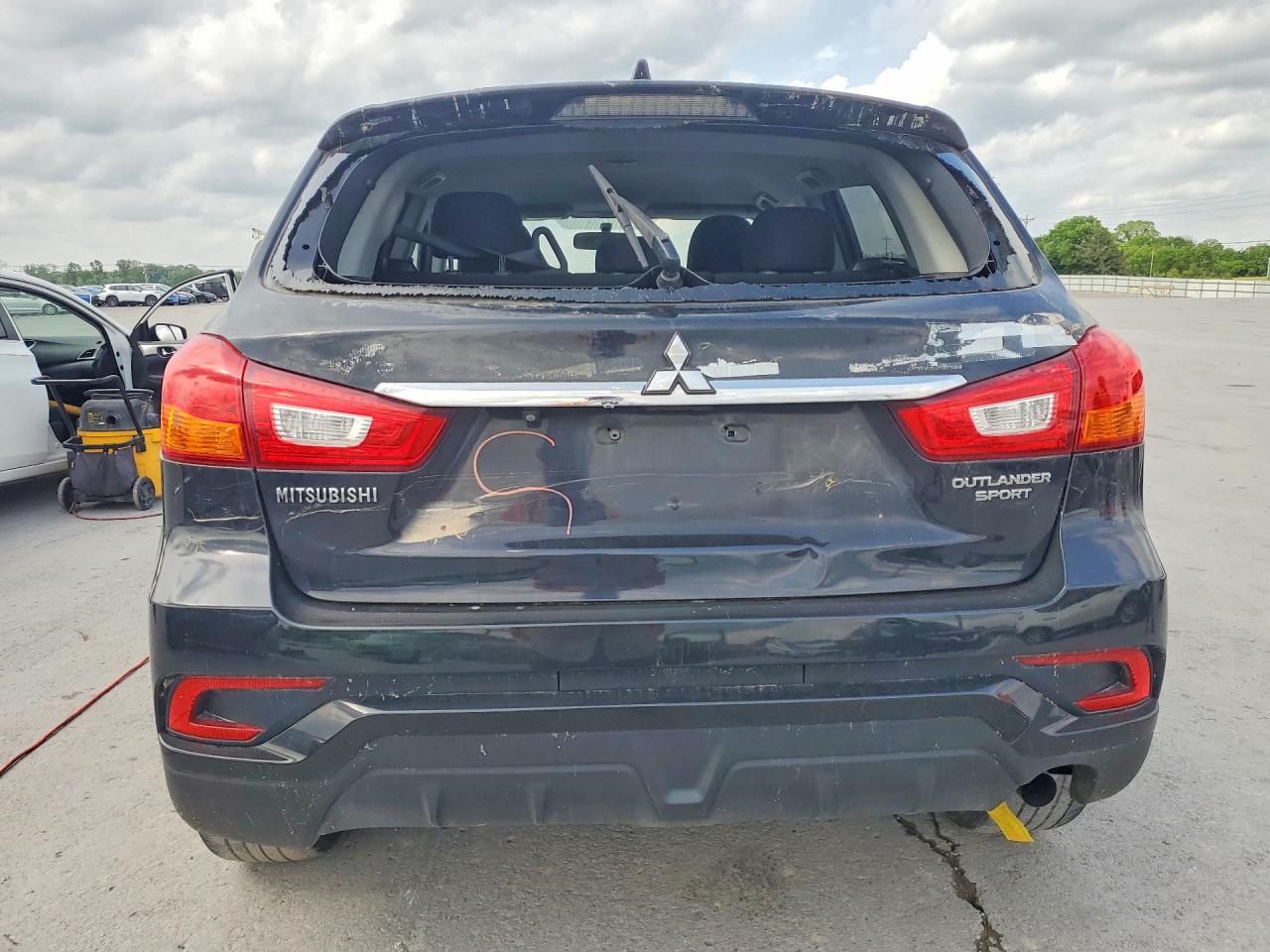 Mitsubishi Outlander Es