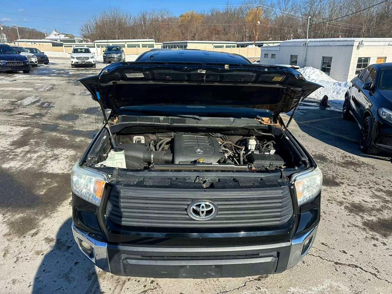 Toyota Tundra Double Cab Sr
