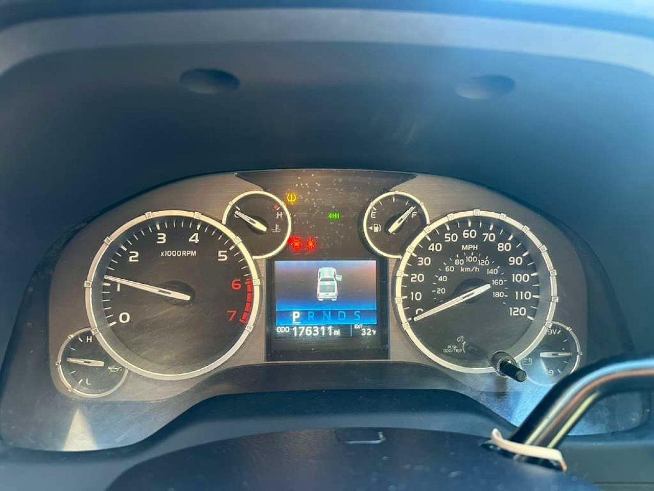 Toyota Tundra Double Cab Sr